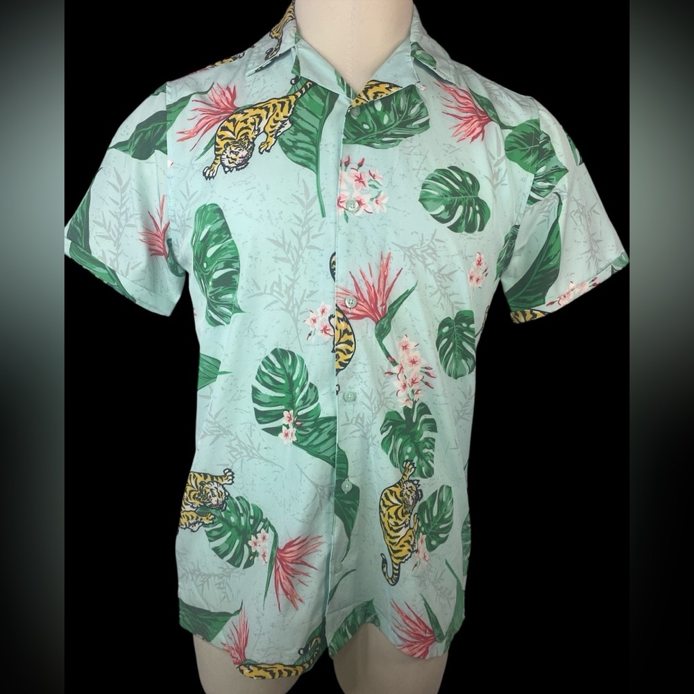 Good Vibes Stretch Tropical Print Short Sleeve Button Up Shirt Men’s Medium